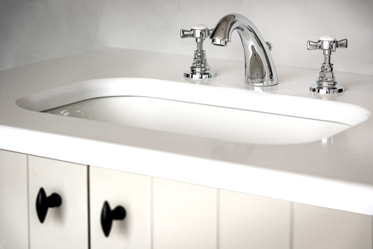 3-HOLE BASIN MIXER